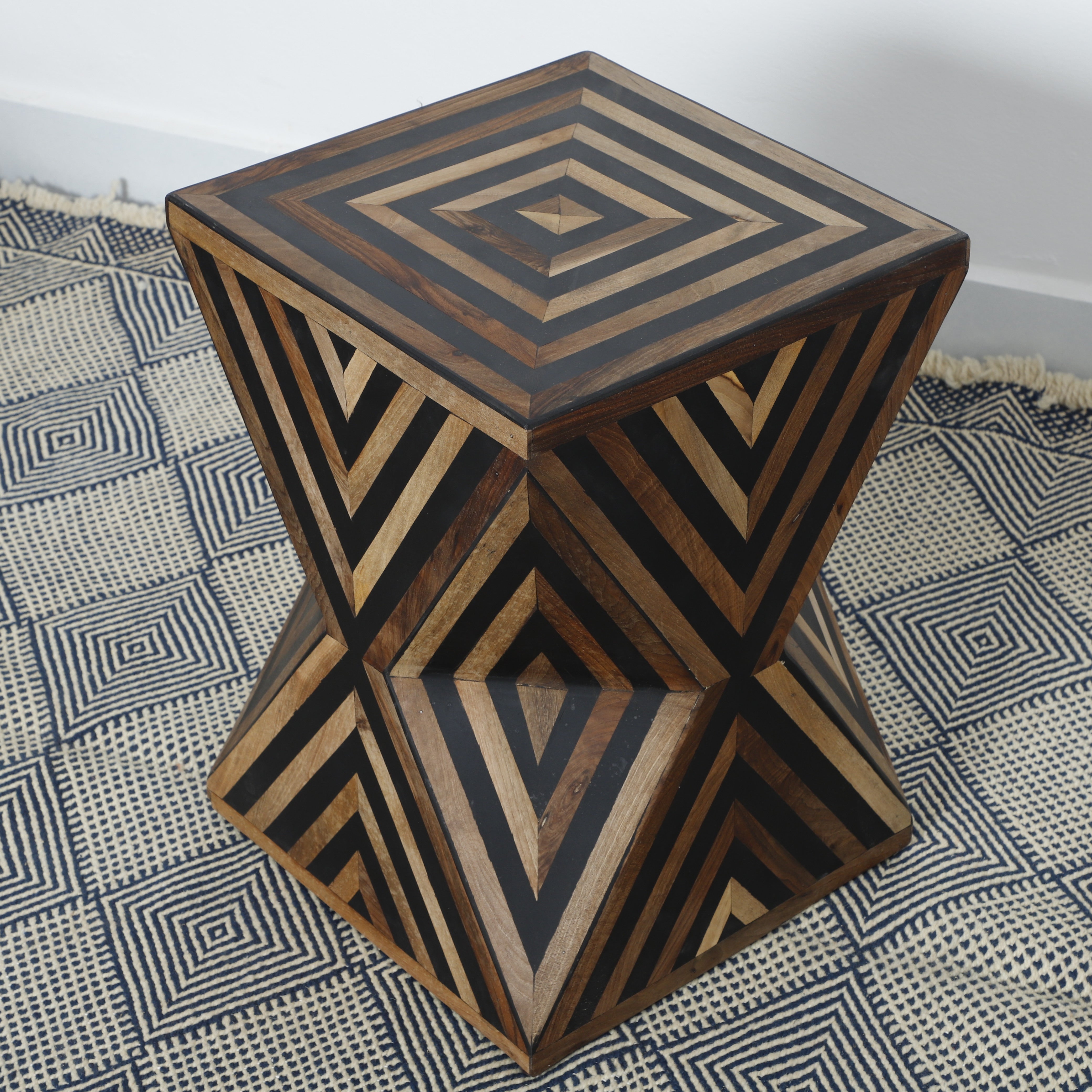 Side Geometric Tables Collection