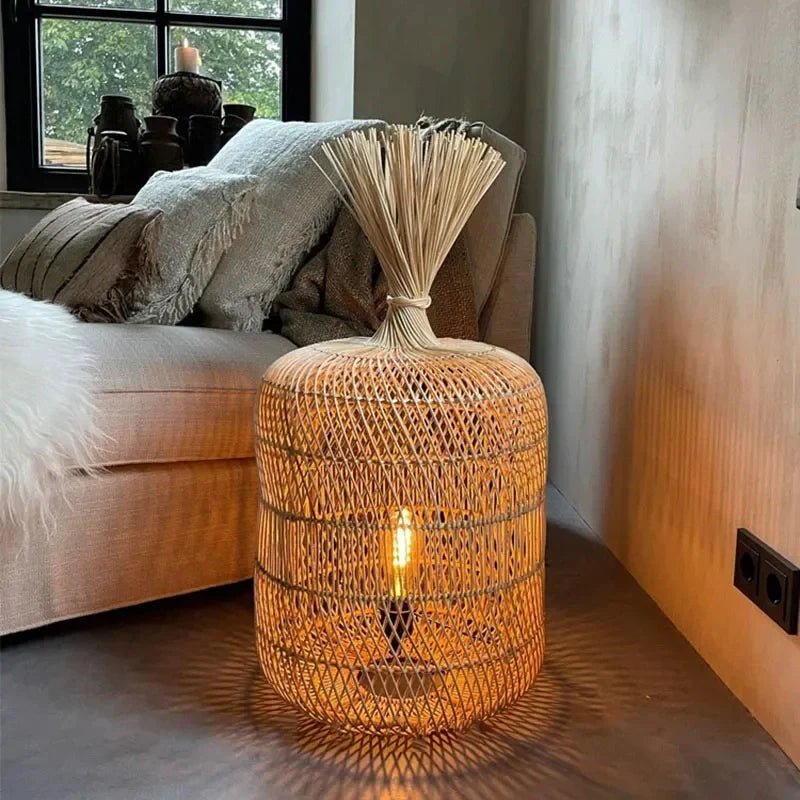 Floor lamp